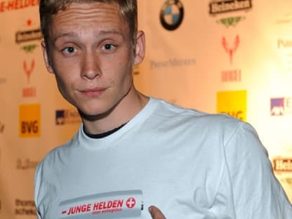 Matthias Schweighöfer schwärmte bei der Party von seiner neugeborenen Tochter Greta