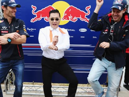 Schon die beiden Red Bull-Formel 1-Fahrer Mark Webber und Sebastian Vettel sind dem "Gangnam Style" verfallen