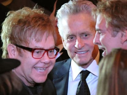 Bewegend: Michael Douglas hat seine schwere Krebskrankheit überstanden und kann wieder strahlen!