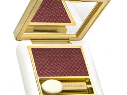 "Pure Color Gelée Powder Eyeshadow - Cyber Ruby" von Estée Lauder, ca. 26 Euro