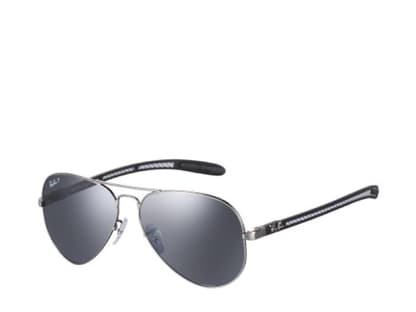 Der Klassiker von Ray-Ban, ca. 140 Euro