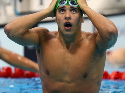 Südafrikaner Chad le Clos gewinnt über 200 Meter Schmetterling Gold und kann seinen Sieg kaum fassen