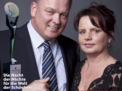 Einmal im Leben das Cover der OK!   zieren! Für die Gäste des „German Hairdressing Award 2012“ wurde dieses   Traum Wirklichkeit. Jeder Gast des Gala-Abends konnte an einem  persönlichen  OK! Fotoshooting teilnehmen - und die tollen Ergebnisse  sehen  Sie hier! Viel Spaß beim Durchklicken!﻿