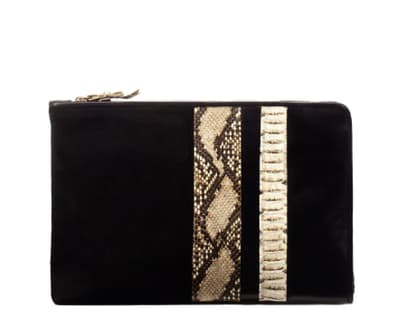 Swinging Sixties bei Zara: Edle Leder-Clutch mit Reptil-Verzierung, ca. 100 Euro