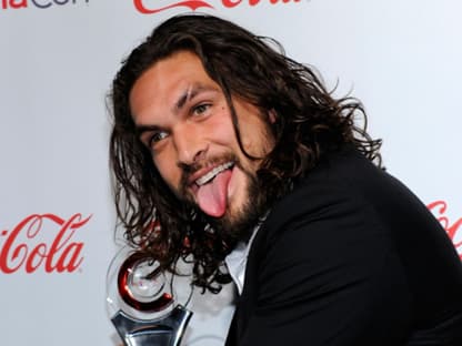 Jason Momoa hat seinen Preis wohl zum Fressen gern