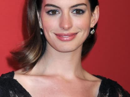 Anne Hathaway