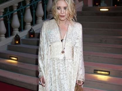 Ein Gespenst? Nein - Nur Mary Kate Olsen