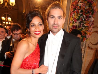 Hollywood-Star Rosario Dawson kam in Begleitung von dem deutschen Star-Geiger David Garrett