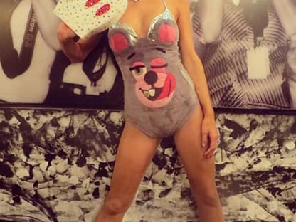 Paris Hilton machte auf Miley Cyrus bei ihrer Verkleidung. Irgendwie auch gruselig ...