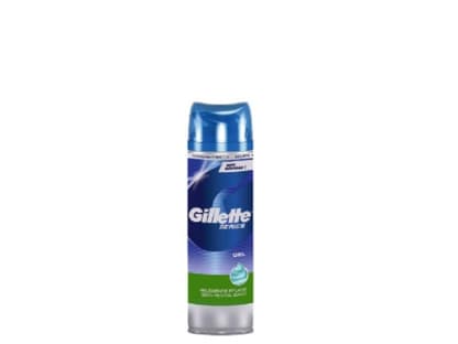 Für das Gesicht: Rasiergel für Belebende Pflege von Gillette, 200 ml ca. 4 Euro