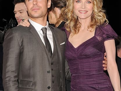 Zac Efron, Michelle Pfeiffer