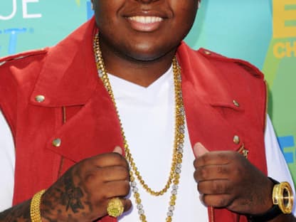 Sean Kingston kann wieder lachen. Noch vor einigen Monaten lag er wegen eines Jet-Ski-Unfalls im Krankenhaus. Jetzt ist er auf dem Weg der Besserung