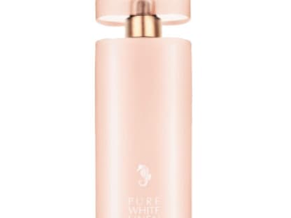 Fruchtig: Chinesische Beeren, Kirschblüte und rosa Pfingstrose "Pure White Linen Pink Coral" von Estée Lauder, EdP, 50 ml ca. 52 Euro 