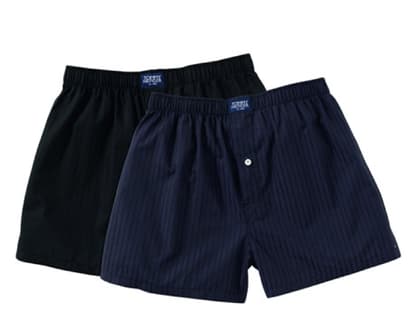 Für den Freund: Doppelpack Boxershorts Navy/Weiß von Tommy Hilfiger, ca. 39.95 Euro