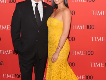 Das Schaulaufen der einflussreichsten Menschen der Welt fand am Dienstagabend, 23. April 2013, in New York statt. Dort wurde die Gala "Time 100" im Lincoln Centre gefeiert. Designer Michael Kors kam mit Schauspielerin Olivia Munn (in einer strahlendgelben Robe von Michael Kors)