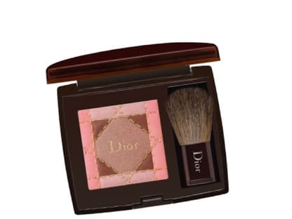 Rouge: "Dior Bronze Harmonie de Blush - Rose Brazilia", ca. 40 Euro 