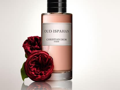 4. âOud Ispahan", hinter diesem mysteriösem Namen verbirgt sich ein Mix aus Labdanum (ein Harz), Patchouli und das namensgebende Oud von Christian Dior Paris, EdP 125 ml ca. 150 Euro