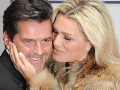 Ein Küsschen für Thomas Anders von Ehefrau Claudia