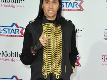 "Black Eyed Peas"-Star Taboo in cooler Pose