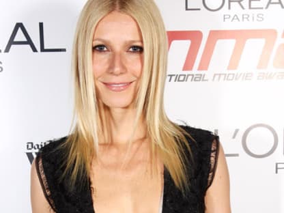 Gwyneth Paltrow zeigte sich erschreckend dünn und ließ tief blicken ...