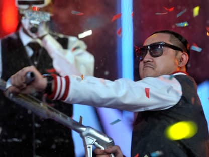 Bestes Internationales Video des Jahres einer Band: Far East Movement F. The Cataracs & Dev – "Like A G6?"