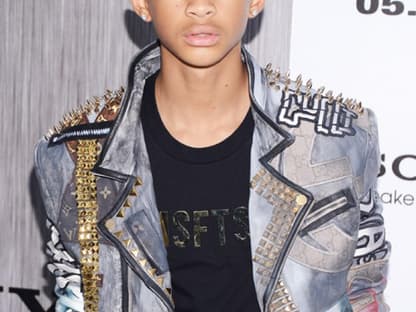 Jaden Smith, der Bruder von Willow hat schon jetzt den ultimativen "Checker-Blick" drauf. Papa Will ist sicherlich stolz!