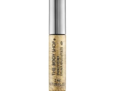 Glitzernder Eyeliner "Sparkle Eyeliner 02 Golden Sun" von The Body Shop, ca. 12 Euro