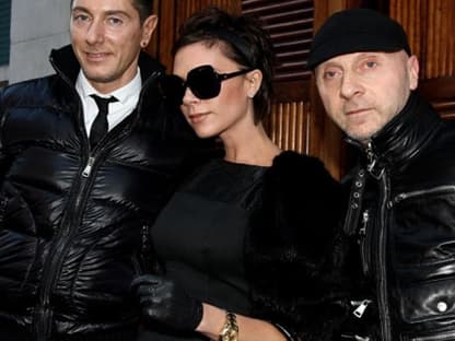 Stefano Gabbana, Victoria Beckham und Domenico Dolce in Mailand