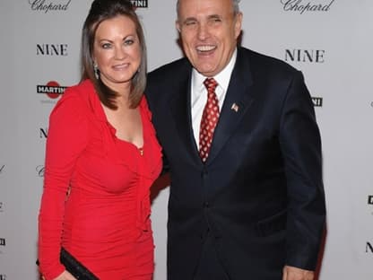 Der ehemalige Bürgermeister von New York, Rudy Giuliani, kam gemeinsam mit seiner Ehefrau Judith 