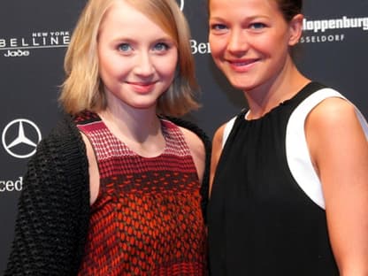 Die Schauspielerinnen Anna Maria Mühe und Hannah Herzsprung 