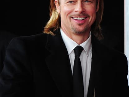 Ein gut gelaunter Brad Pitt wurde von den anwesenden Fans ordentlich gefeiert