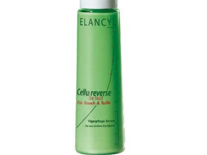 Enthält Pfefferextrakt und Koffein: "Cellureverse" von Elancyl, 100 ml 
ca. 23 Euro 