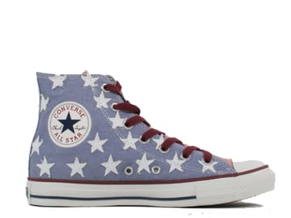 Chucks mit Sternenmuster von Converse, ca. 100 Euro ﻿