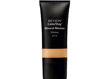 ColorStay Mineral Mousse Makeup von Revlon, 30 ml ca. 19 Euro