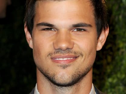 Diesem Milchbubi liegen die Mädchen schon längst zu Füßen: Taylor Lautner