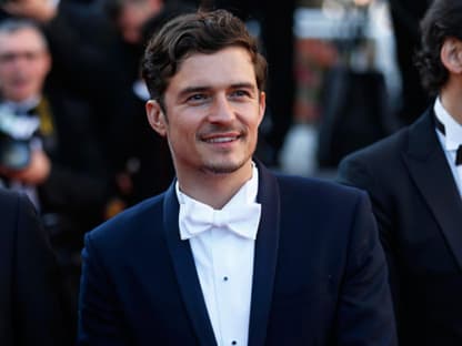 Orlando Bloom macht auch alleine auf dem Roten Teppich eine gute Figur