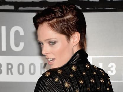 Topmodel Coco Rocha trägt seit einiger Zeit einen rockigen Kurzhaarschnitt