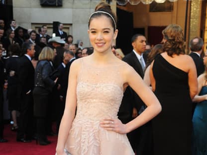 Hailee Steinfeld﻿ ﻿spielt in "True Grit" mit