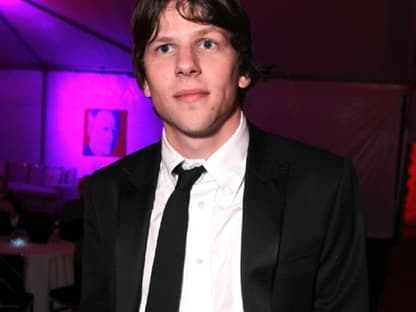 Jesse Eisenberg mimt in dem Film den Facebook-Erfinder Mark Zuckerberg