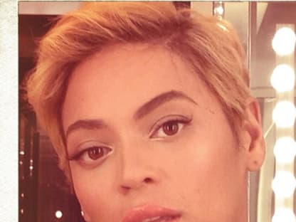 WOW! Beyoncé trägt jetzt einen Pixie-Cut, wie ihn schon Emma Watson vorführte