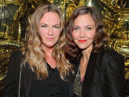 Mulberry-Designerin Emma Hill mit Maggie Gyllenhaal