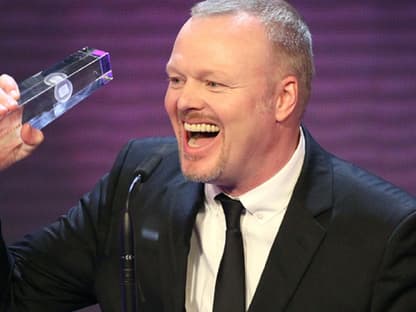 Und auch TV-Urgestein Stefan Raab ging wieder einmal nicht leer aus. Er bekam den Publikumspreis als "Bester Entertainer"