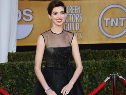 Anne Hathaway räumte bei den SAG-Awards den Preis als beste Nebendarstellerin für ihre Rolle in "Les Miserables" ab