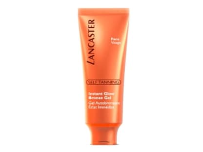 Für eine zarte Bräune ohne Sonne: Express-Gesichtsbräuner "Instant Glow Bronze Gel" von Lancaster, 50 ml ca. 29 Euro  
