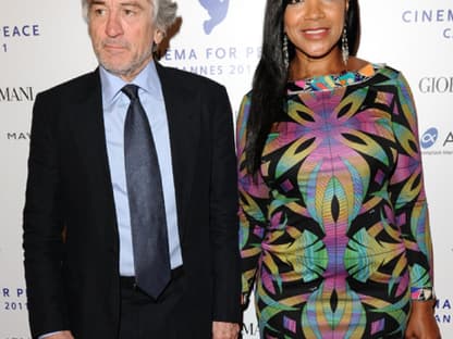 Jury-Chef Robert De Niro war natürlich auch geladen. Er kam in Begleitung seiner Frau Grace Hightower