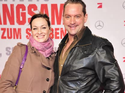 Schauspieler Christian Kahrmann mit Freundin Sandya