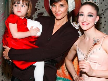 Suri Cruise, Katie Holmes und eine Ballerina aus "Der Nußknacker"