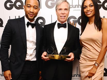 Verliehen Tommy Hilfiger den Preis als Designer des Jahres: John Legend und Rosario Dawson