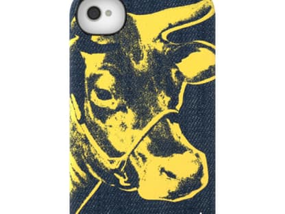 Muuuuh macht die Kuh. Und Siri? Die freut sich über ein Iphone-Case mit Pop Art Kuh-Print von Andy Warhol, über goincase.com, ca. 35 Euro