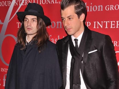 Mark Ronson und Musiker Alexander Greenwald